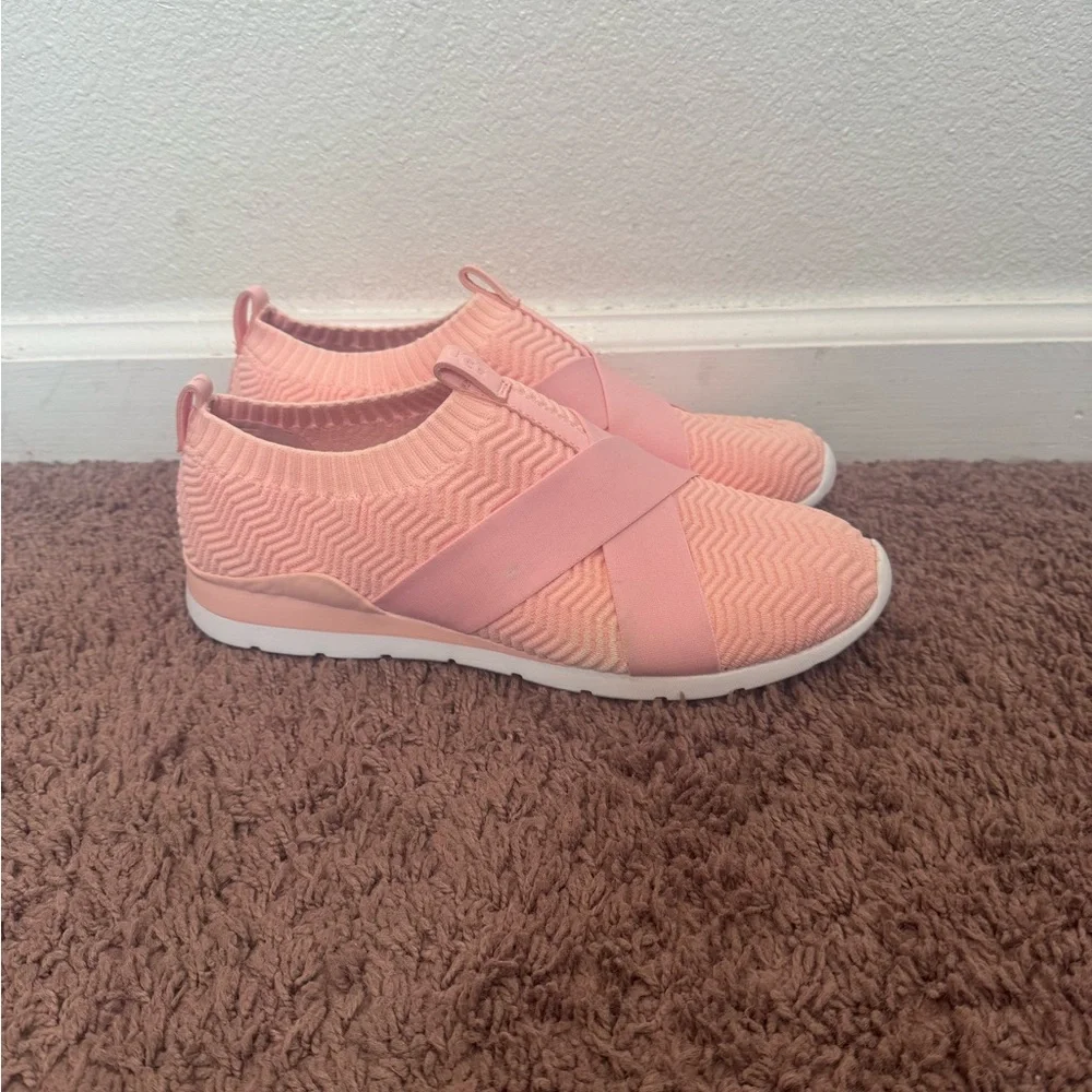 Ugg Willows II Gore Trainer Pink Slip On Sneakers Size 10 NEW $138 - Picture 2 of 8